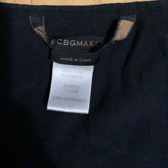 BCBG Ribbed Top - Picture 5 of 7